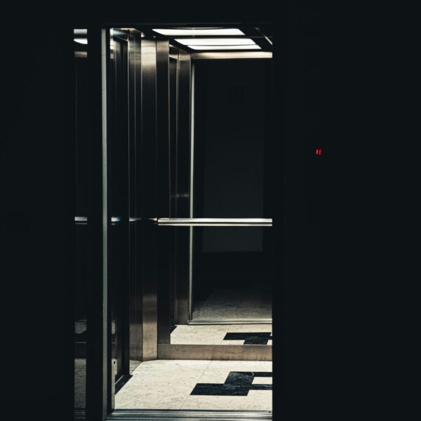 francesco-liotti-5UdA3KF2nQs-unsplash